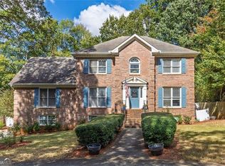 210 Hanarry Dr, Lawrenceville, GA 30046
