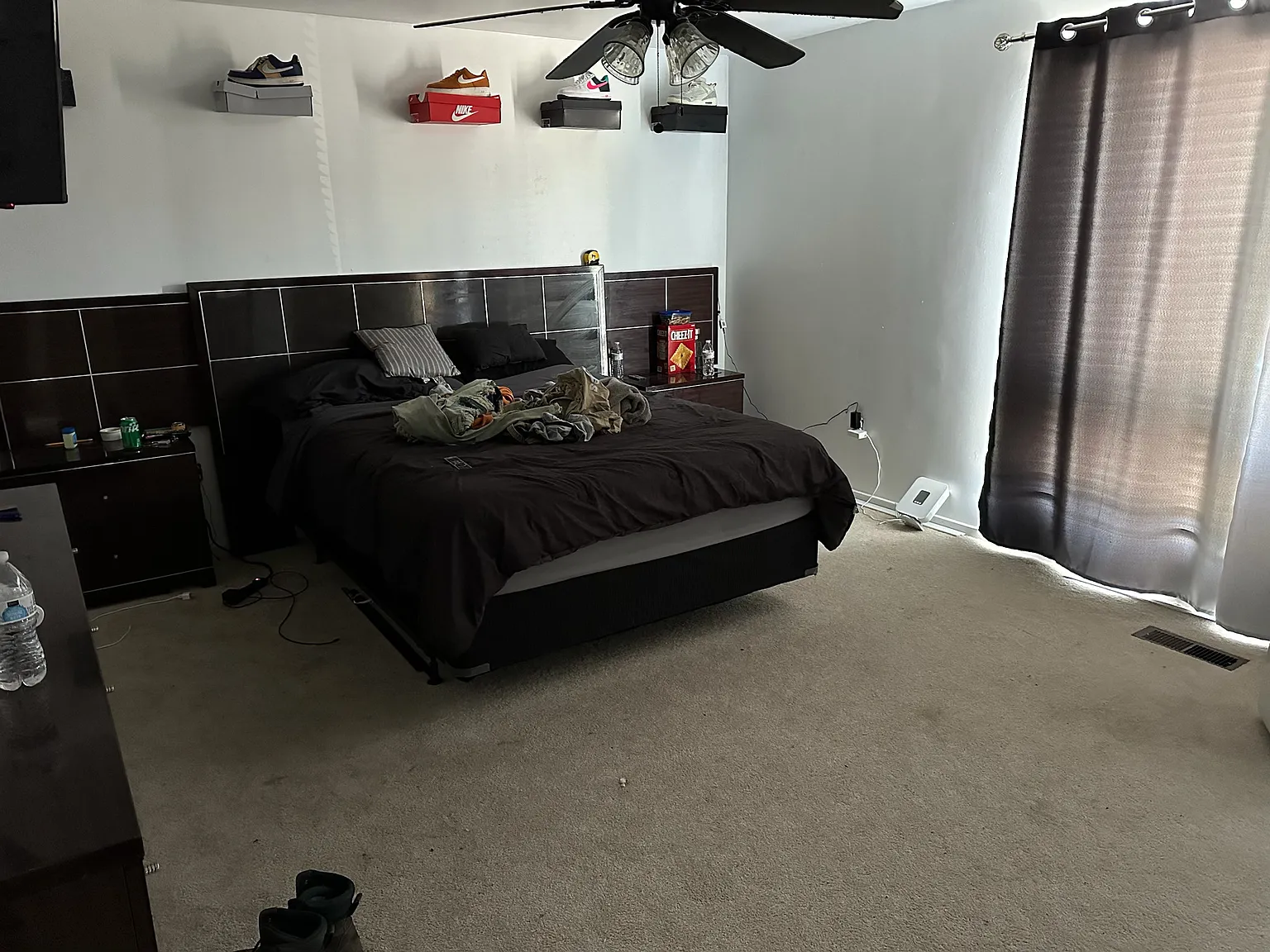 3 bed, 3000 sqft, $1,875 — Photo 4