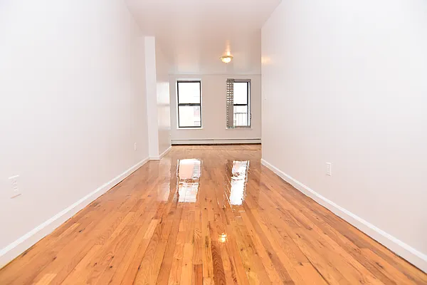 Rented by Bohemia Realty Group | media 14