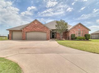 1422 9th St NW, Piedmont, OK 73078