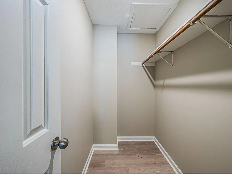 1722 Chestnut St — Photo 25