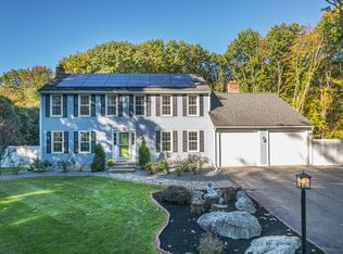 1 Ellsworth Rd, Andover, MA 01810