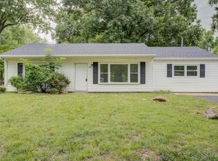 11920 Bridgevale Ave, Saint Louis, MO 63138