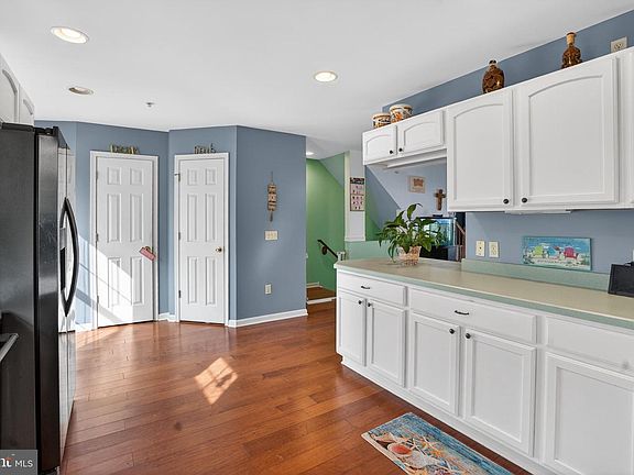 4th image of 28388 Evans Ln Unit 1105