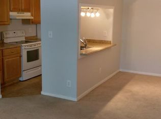 9860 Hellingly Pl #MID, Montgomery Village, MD 20886
