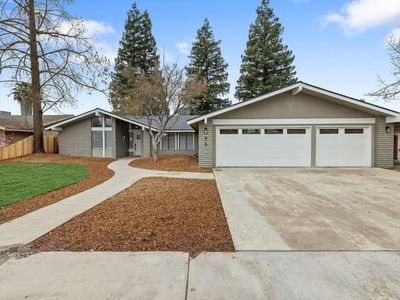 96 Burgan Ave, Clovis, CA, 93611
