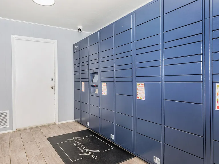 Sunridge Apartments — Photo 17