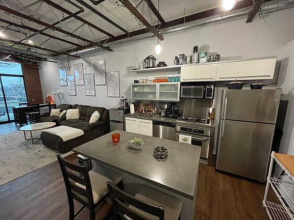 4th image of 111 N Main St Unit 203