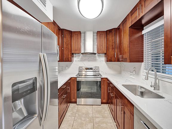 2nd image of 12182 SW 49 Court