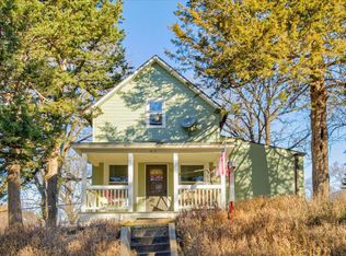510 Elm St, Mineola, IA 51554