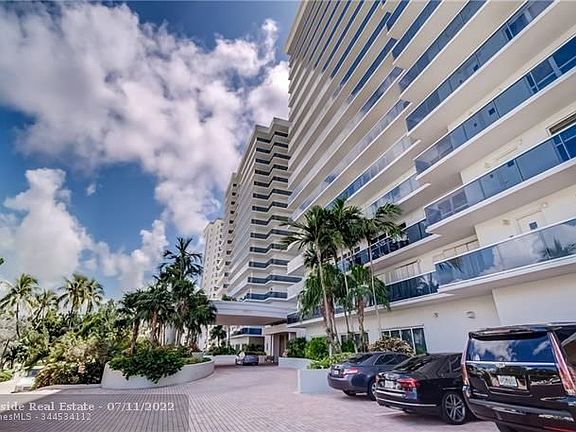 2nd image of 3500 Galt Ocean Dr APT 2705A