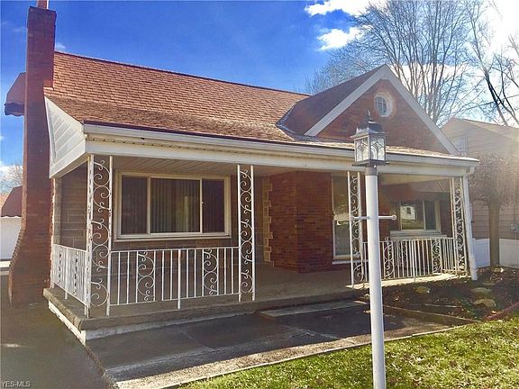 2nd image of 475 Forest Hill Dr