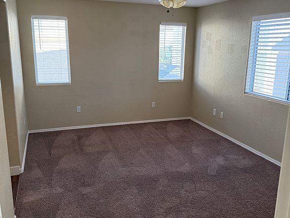 4th image of 10417 Chandra Ave