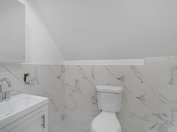 2nd image of 263 Hosmer Ave