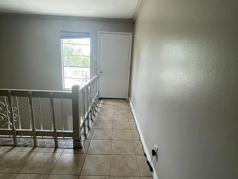 802 Continental Dr #2 — Photo 16