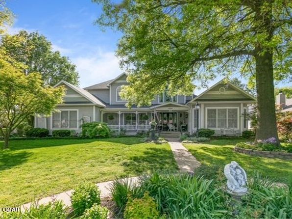 1529 S Grand Ave, Carthage, MO 64836