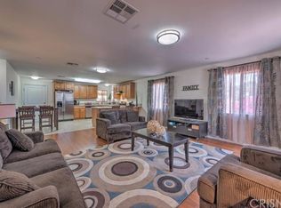 13703 Pinney St, Pacoima, CA 91331