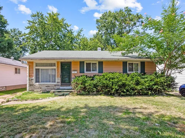10753 Spring Garden Dr, Saint Louis, MO 63137