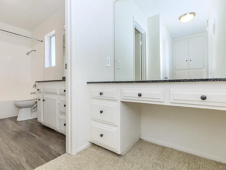 San Carlos and San Juan Apartment Homes — Photo 26