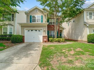 6317 Morningview Ct, Charlotte, NC 28269