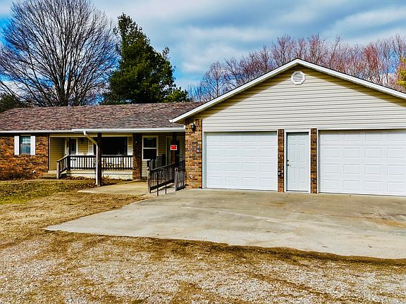 2nd image of 19191 Farm Road 1120