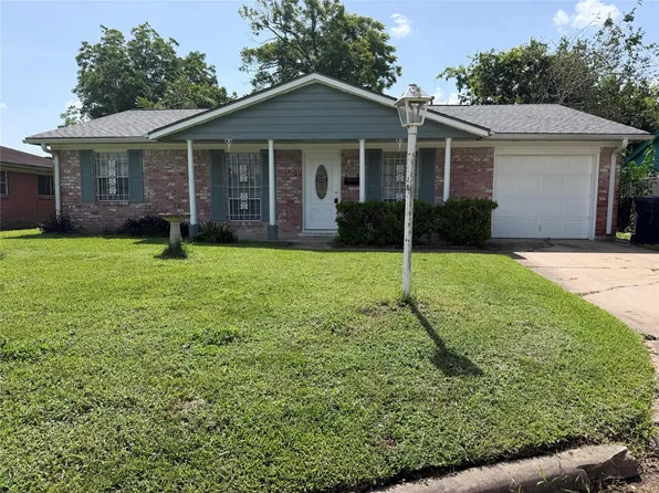 4142 Brookston St, Houston, TX 77045