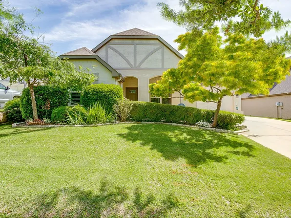 220 Parkview Dr, Aledo, TX 76008