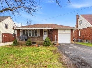 4975 Homewood Ave, Niagara Falls, ON L2E 4Y5