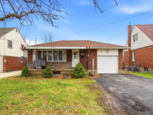 4975 Homewood Ave, Niagara Falls, ON L2E 4Y5