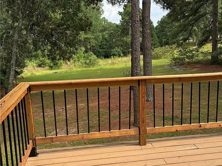 120 Green Links Dr — Photo 3