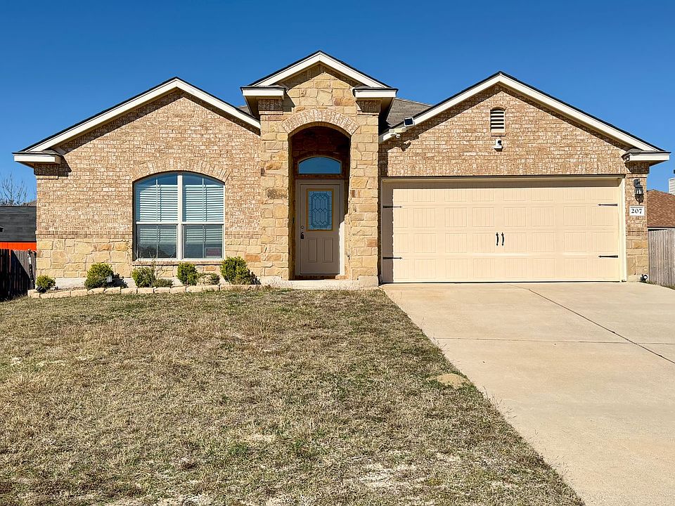 1st image of 207 Ken Dr