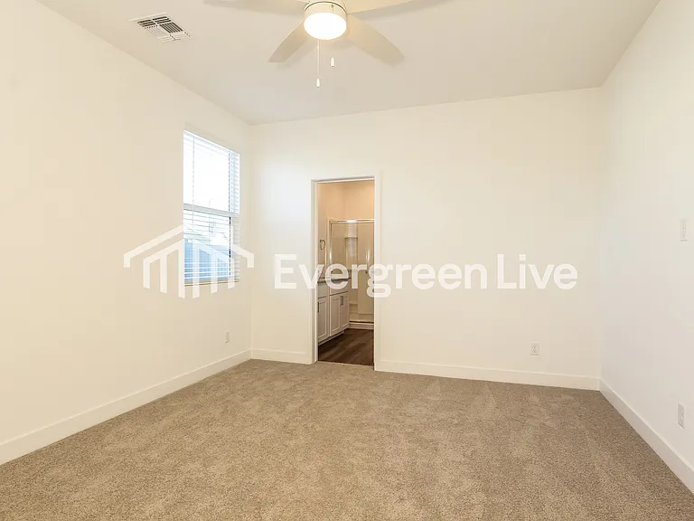 Cyrene at Skyline — Photo 74