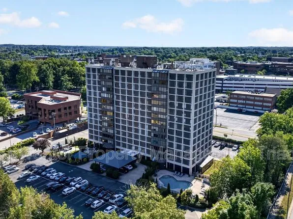 1101 N Elm St, Greensboro, NC