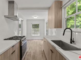 308 S Reeves Dr #308B, Beverly Hills, CA 90212