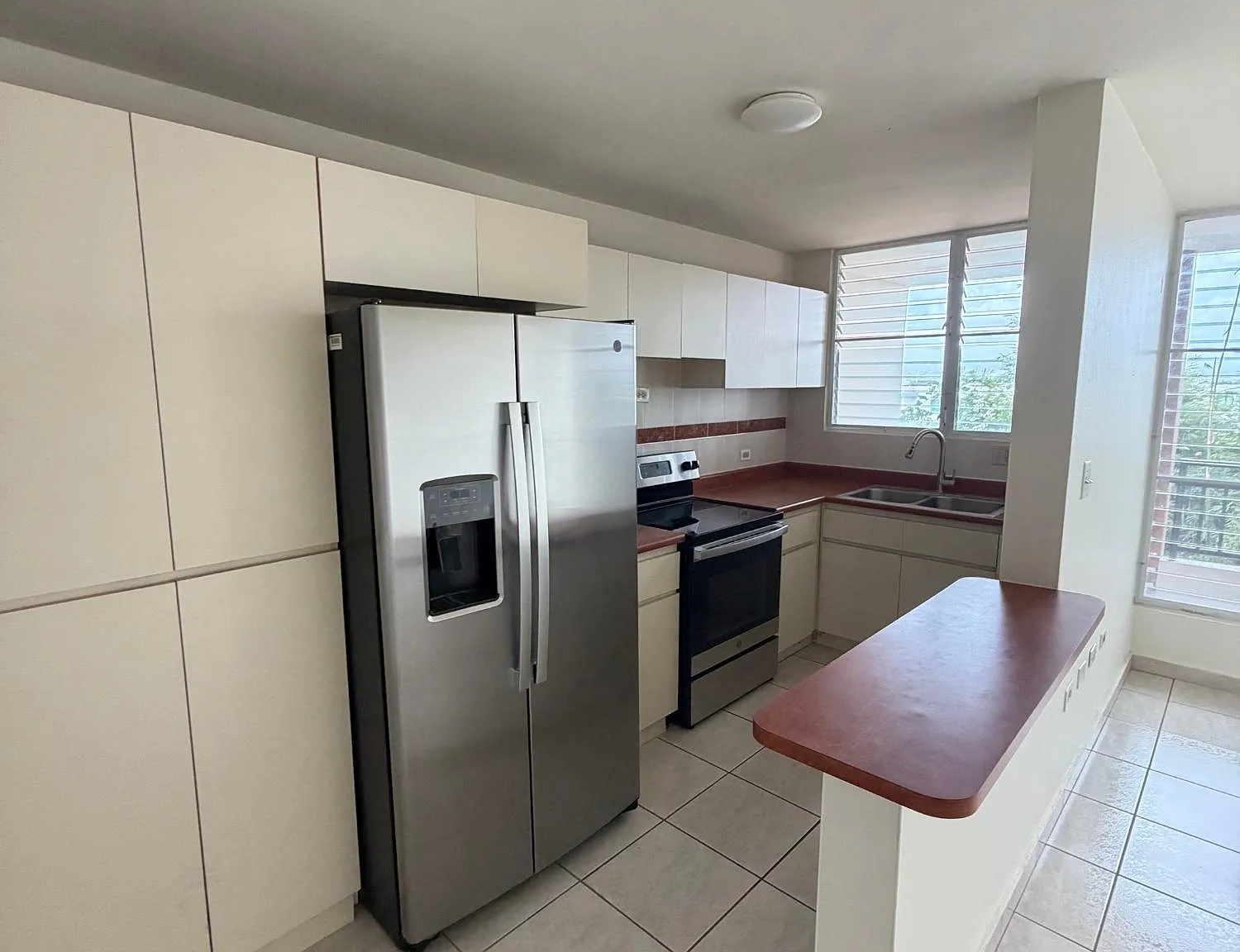 Valles De Torrimar (Condominio) — Photo 2