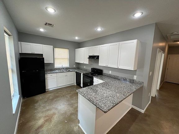 2nd image of 513 W Lagrange St APT 4