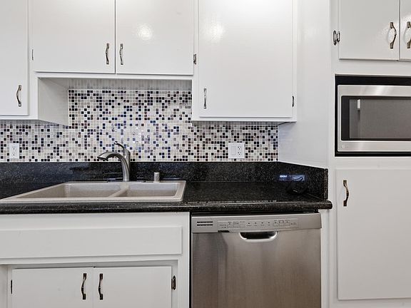 4th image of 3480 Sawtelle Blvd #205