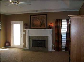 5th image of 10327 Magnolia Park Dr