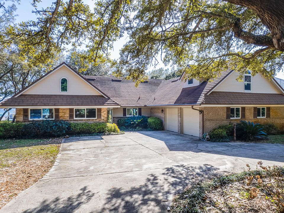 131 Wynnehaven Beach Rd, Mary Esther, FL 32569 Zillow