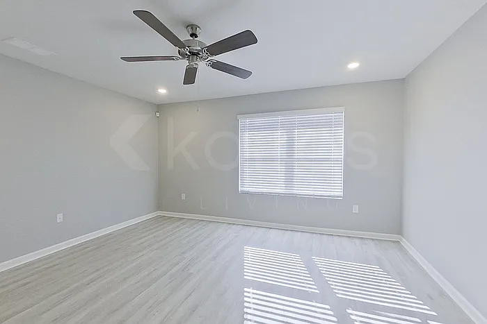 4628 Malay Cir — Photo 2