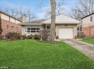 1103 S Hamlin Ave, Park Ridge, IL 60068