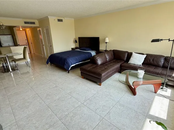 2501 S Ocean Dr APT 427, Hollywood, FL 33019