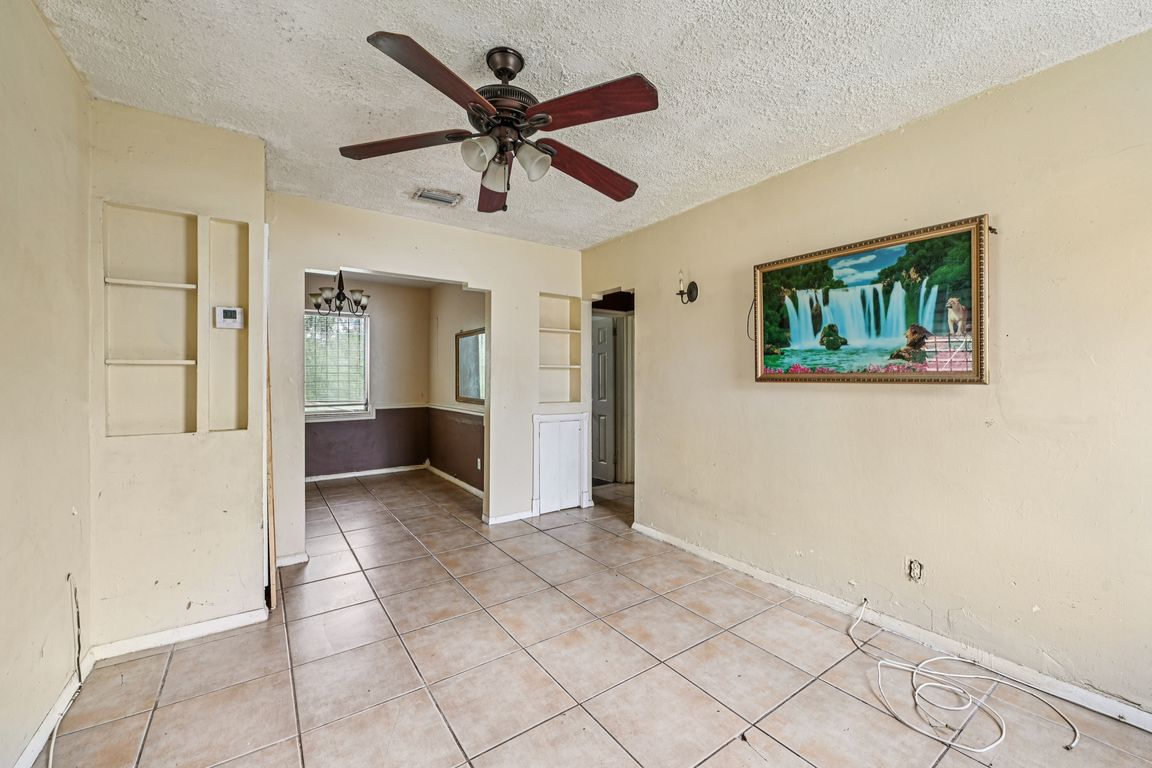 next background image