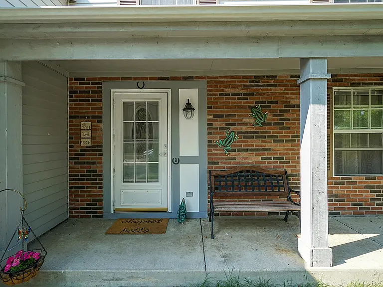 1656 Templeton Ct — Photo 9