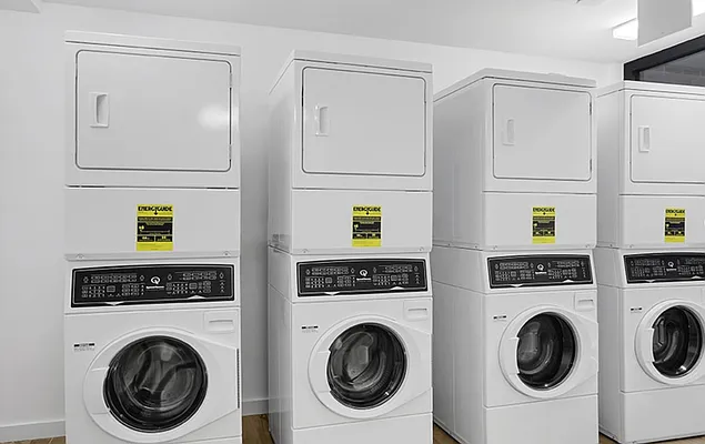 Rented by REZI | media 27