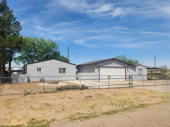 8257 S Green Valley Rd, Mohave Valley, AZ 86440