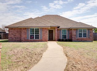 508 Brook Cir, Hewitt, TX 76643
