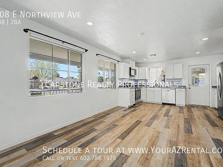 708 E Northview Ave — Photo 4