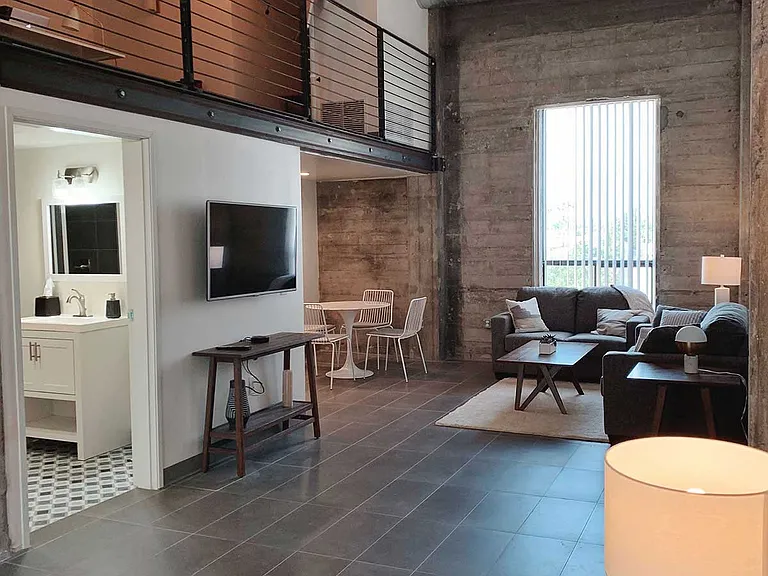 281 S Thomas St #501 — Photo 1