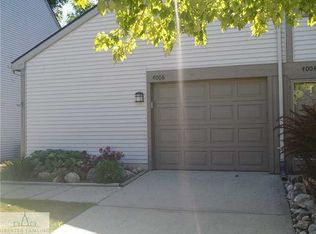 4006 Norfolk Ct, Lansing, MI 48910